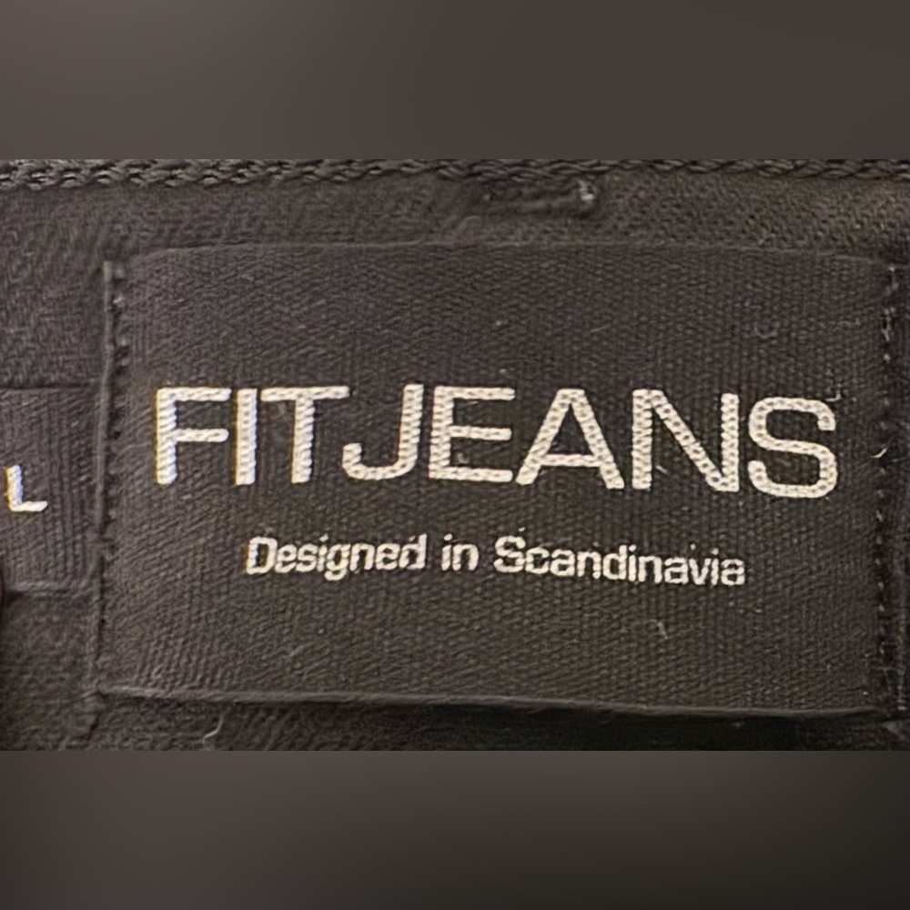 FitJeans Women’s Flared Fit Jeans | Black | Size L - Picture 6 of 8